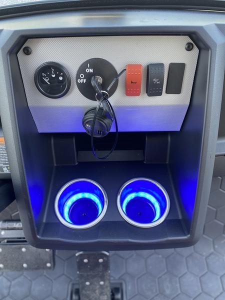 2022 E-Z-GO Express™ S4 Gas Inferno Red GAS