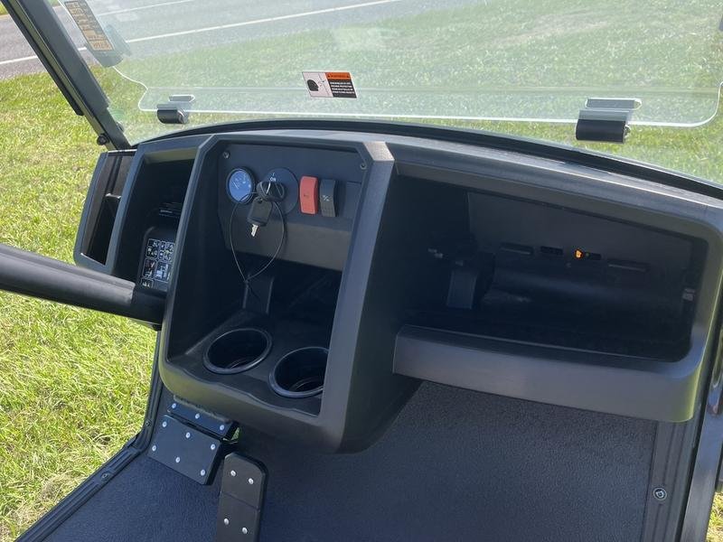 2024 Cushman® Hauler® 1200 EFI Gas